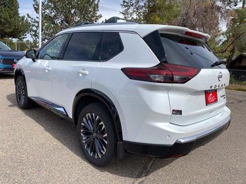 Pearl 2026 Nissan Rogue Platinum