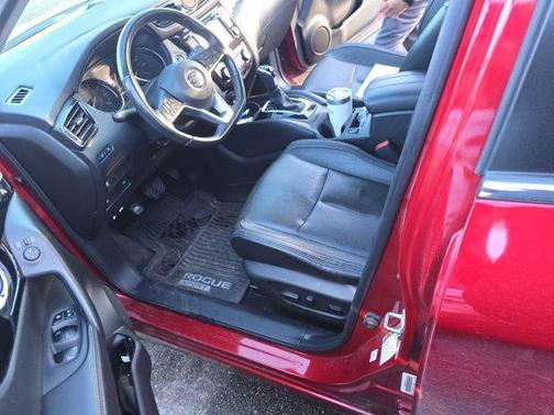 2018 Nissan Rogue Sport SL