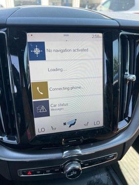 2020 Volvo XC60 T5 Momentum