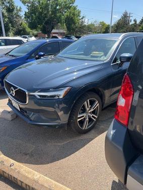 2020 Volvo XC60 T5 Momentum