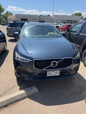 2020 Volvo XC60 T5 Momentum