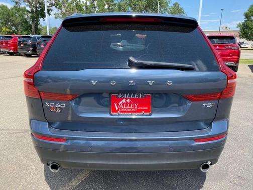 2020 Volvo XC60 T5 Momentum