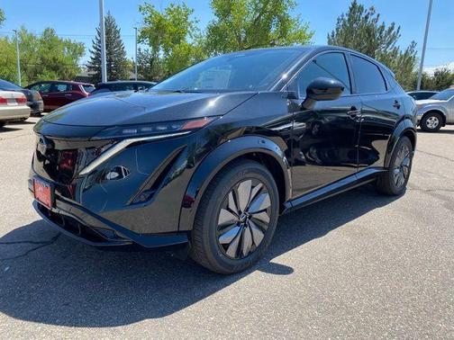 2025 Nissan ARIYA EVOLVE+