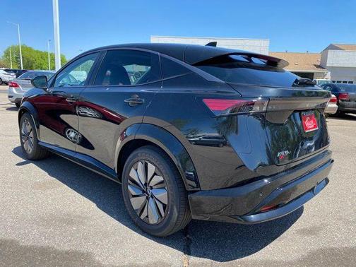 2025 Nissan ARIYA EVOLVE+