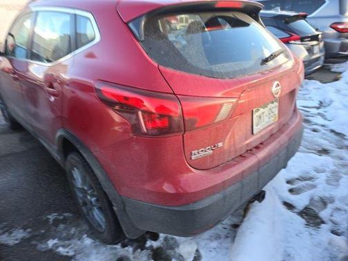 2018 Nissan Rogue Sport SL