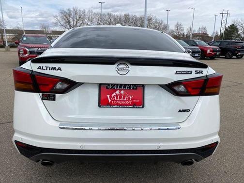 2022 Nissan Altima 2.5 SR