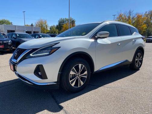 2023 Nissan Murano SV