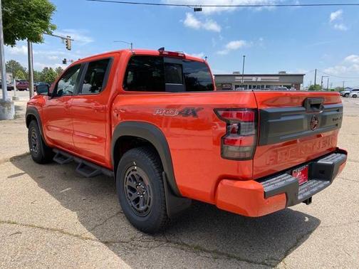 2025 Nissan Frontier PRO-4X