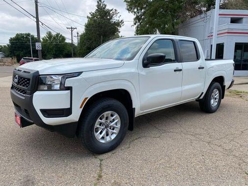 2025 Nissan Frontier S