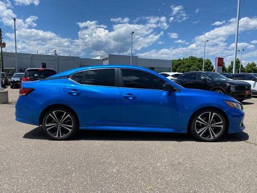 2020 Nissan Sentra SR