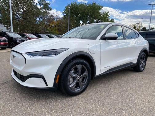 2022 Ford Mustang Mach-E Select