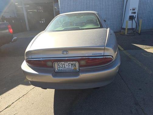 1997 Buick Riviera Base