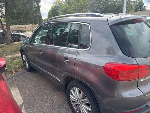 2012 Volkswagen Tiguan SEL