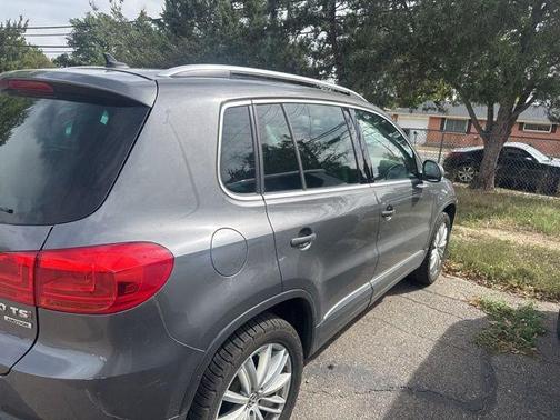 2012 Volkswagen Tiguan SEL