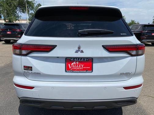 2025 Mitsubishi Outlander PHEV ES