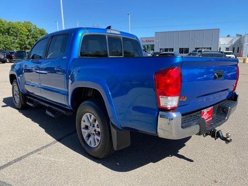 2017 Toyota Tacoma 