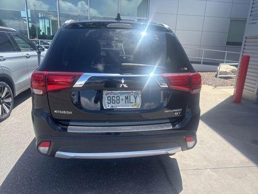 Black 2017 Mitsubishi Outlander GT