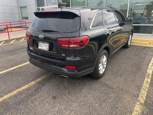 2020 Kia Sorento LX