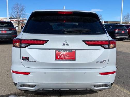 2025 Mitsubishi Outlander PHEV SE