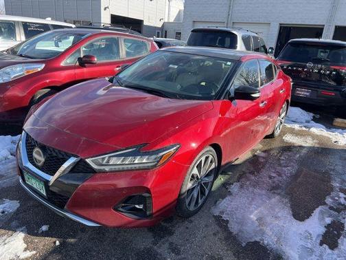 2023 Nissan Maxima Platinum