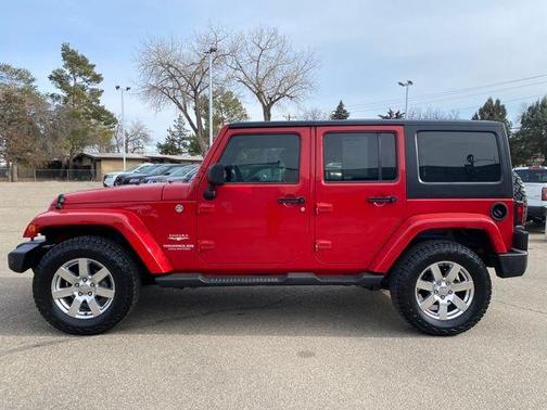 2012 Jeep Wrangler Unlimited Sahara