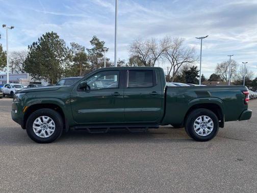 2024 Nissan Frontier SV