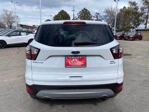 Photo 4 of 24 of 2018 Ford Escape SEL