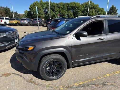 2021 Jeep Cherokee Trailhawk