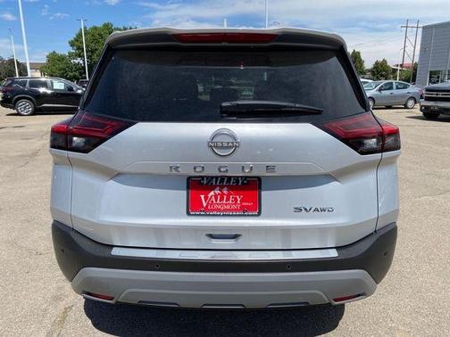 2022 Nissan Rogue SV