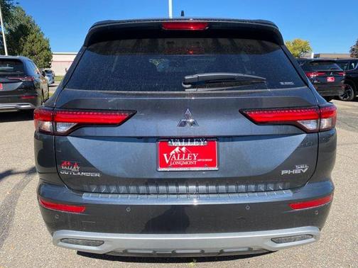 2025 Mitsubishi Outlander PHEV SEL