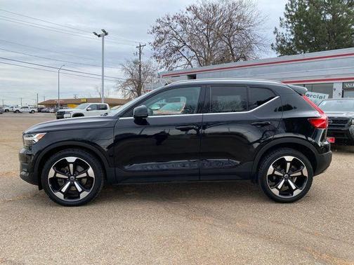 2019 Volvo XC40 T5 Inscription