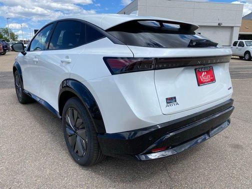 2025 Nissan ARIYA ENGAGE