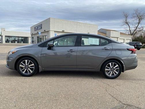 2020 Nissan Versa 1.6 SV