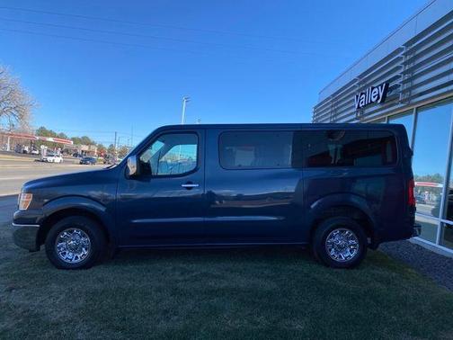 2021 Nissan NV Passenger NV3500 HD SL V8