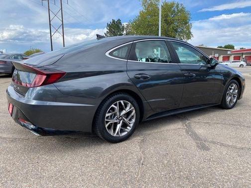 2021 Hyundai SONATA SEL