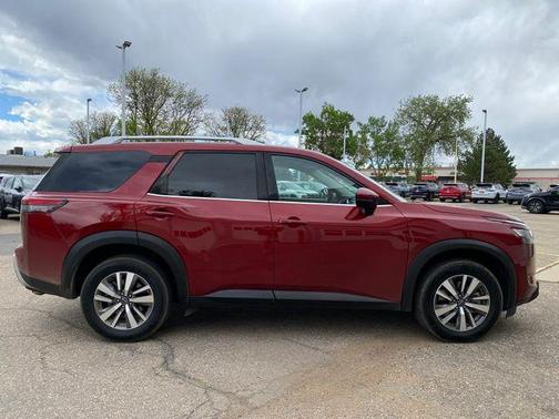 Scarlet Ember Tintcoat 2025 Nissan Pathfinder SL