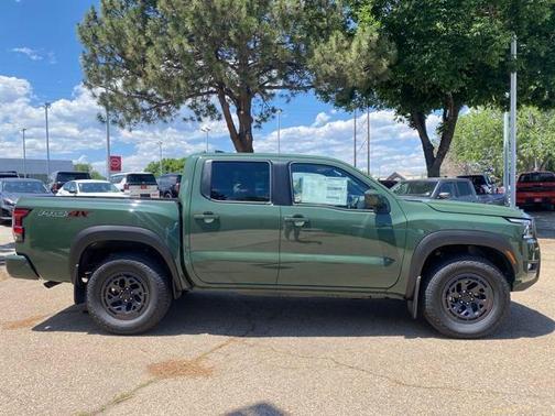 2025 Nissan Frontier PRO-4X