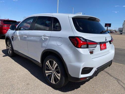 White Diamond 2026 Mitsubishi Outlander Sport 2.0 ES