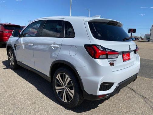 White Diamond 2026 Mitsubishi Outlander Sport 2.0 ES