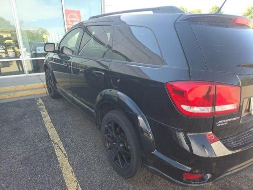 Pitch Black Clearcoat 2017 Dodge Journey GT