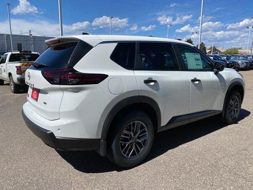2026 Nissan Rogue S