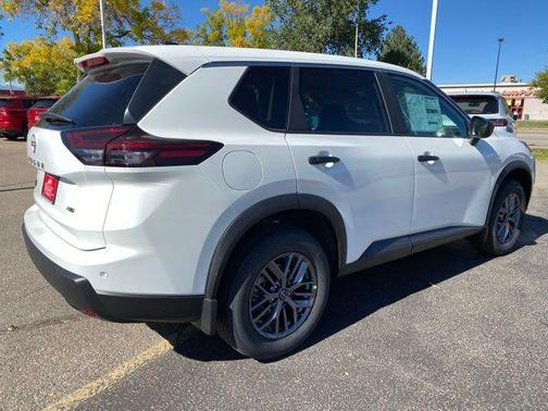 2026 Nissan Rogue S