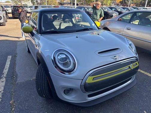 2021 MINI SE Hardtop Cooper