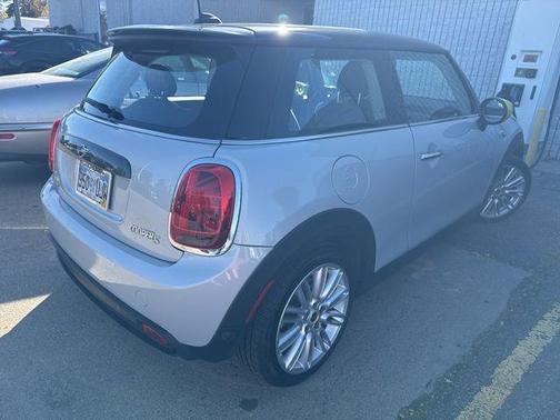 2021 MINI SE Hardtop Cooper