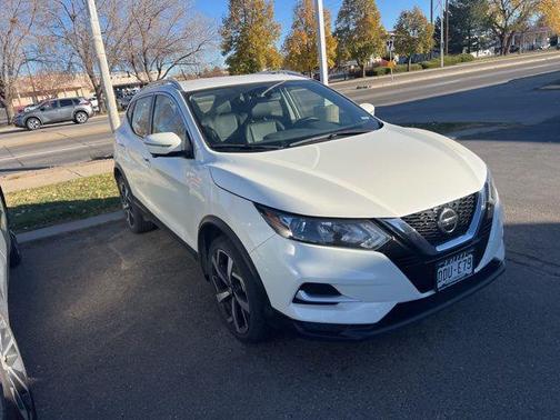 2022 Nissan Rogue Sport SL