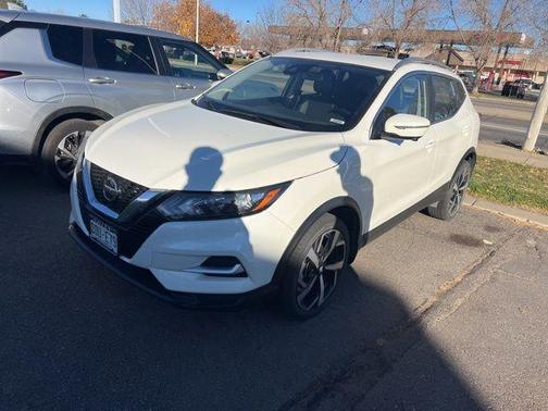 2022 Nissan Rogue Sport SL
