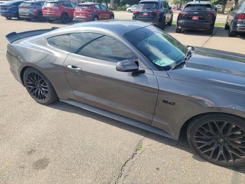 2017 Ford Mustang GT