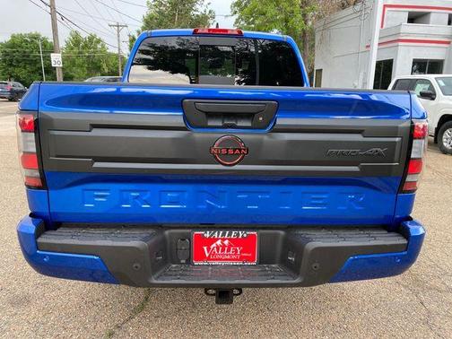 Bluestone Pearl 2026 Nissan Frontier PRO-4X