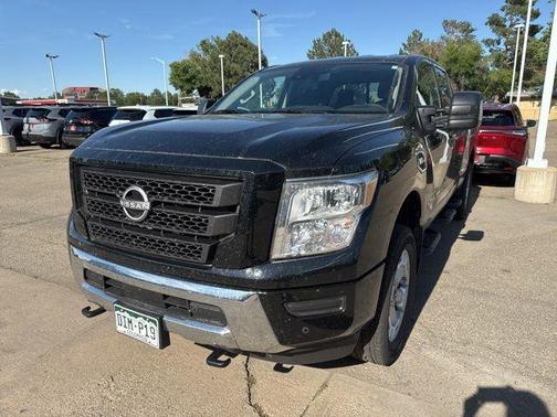 2024 Nissan Titan XD SV
