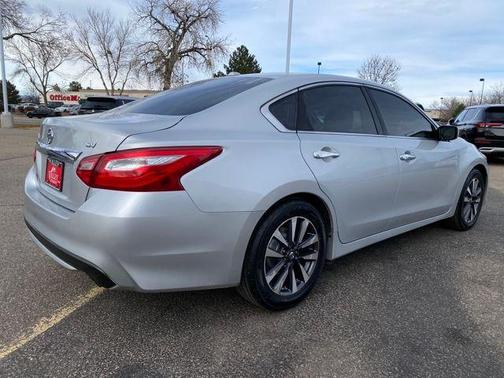 2017 Nissan Altima 2.5 SV